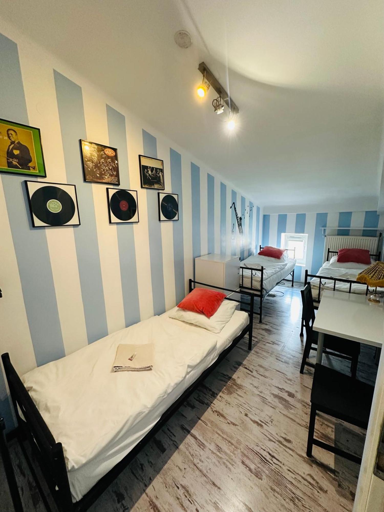 Dreibettzimmer